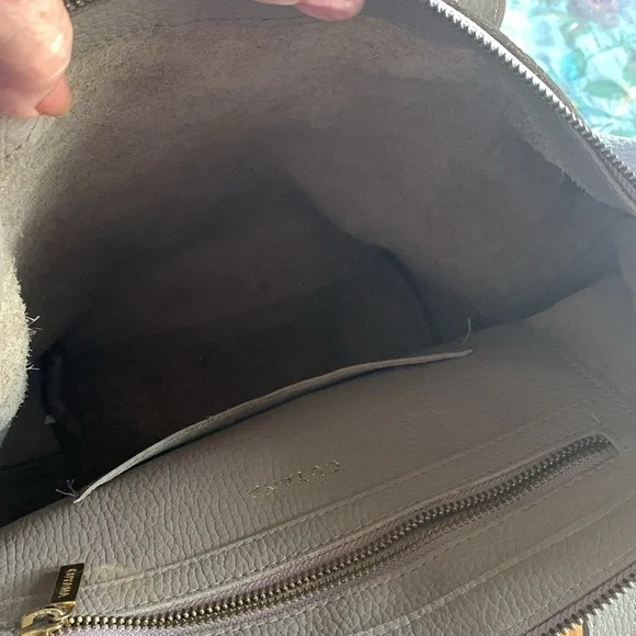 Cuyana Leather Crossbody Bag/Tote - Picture 9 of 12